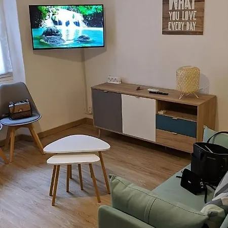 T1 Bis Plein Centre De Toulon,climatise Apartament